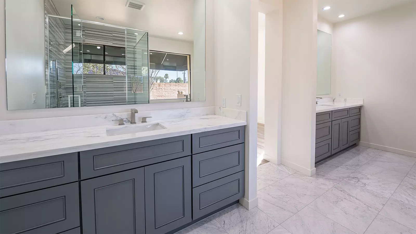 Phoenix Contemporary designed shower room